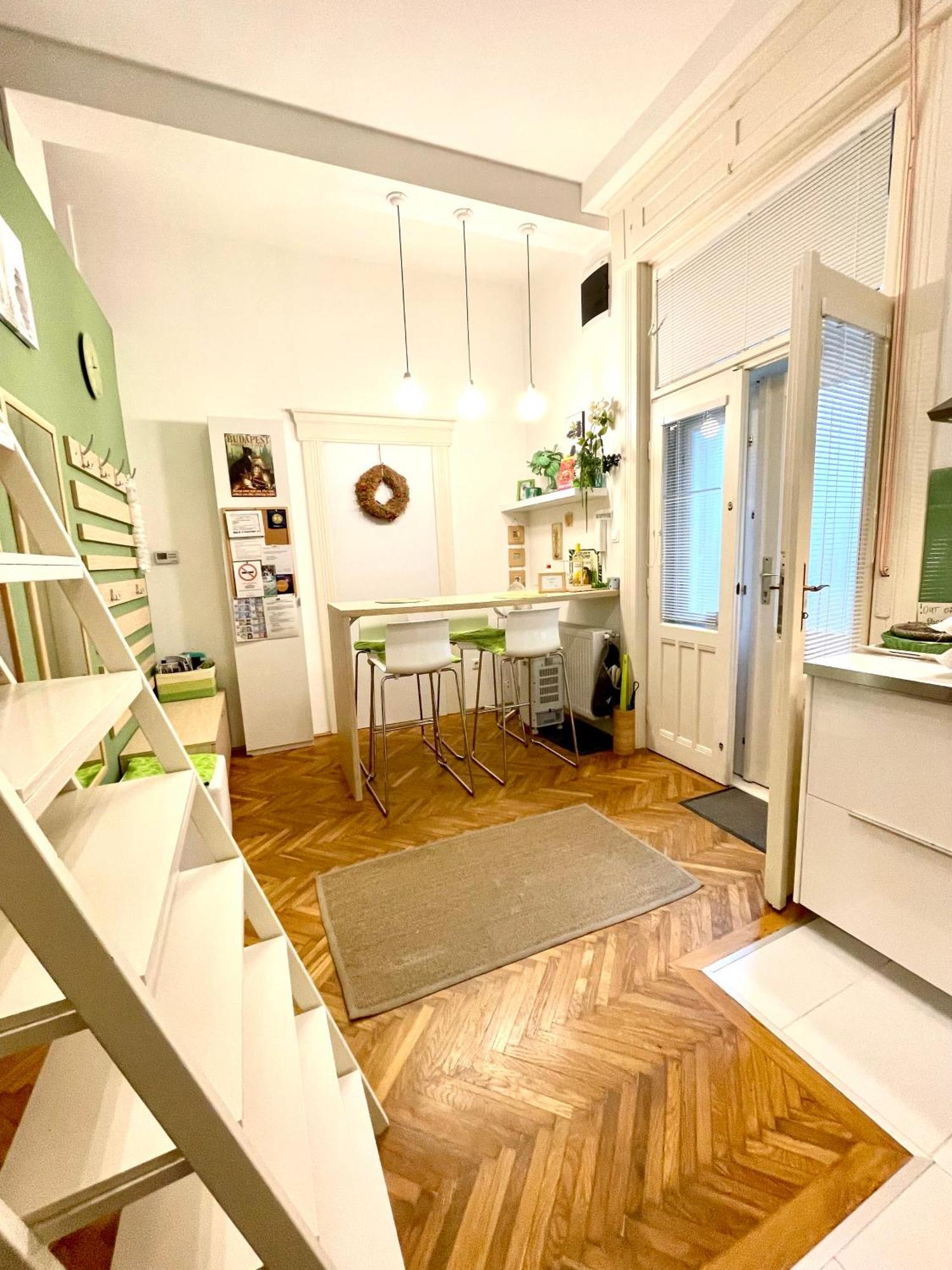 Green Pearl Apartment At St Stephen' S Basilica Βουδαπέστη Εξωτερικό φωτογραφία