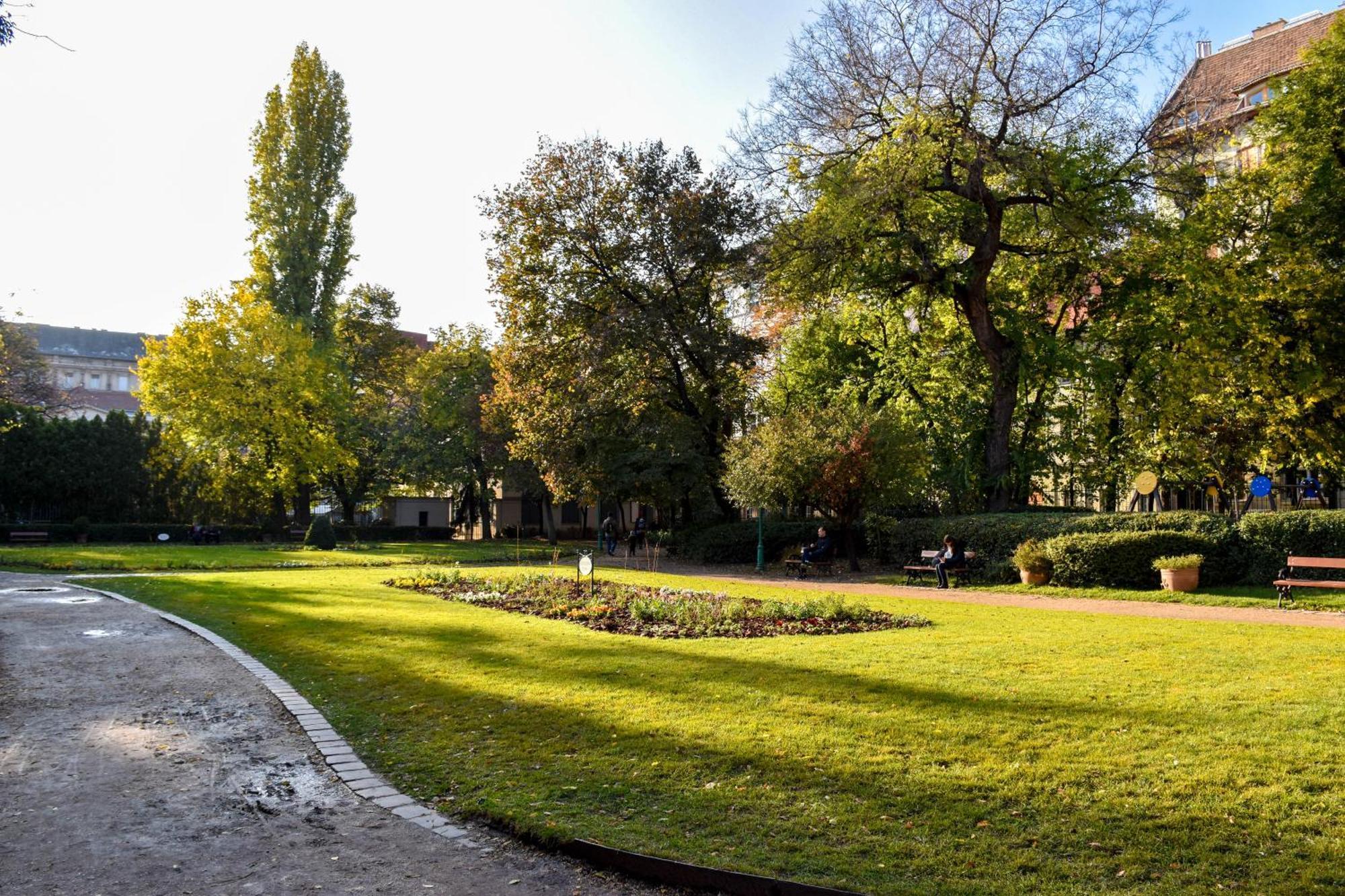 Green Pearl Apartment At St Stephen' S Basilica Βουδαπέστη Εξωτερικό φωτογραφία