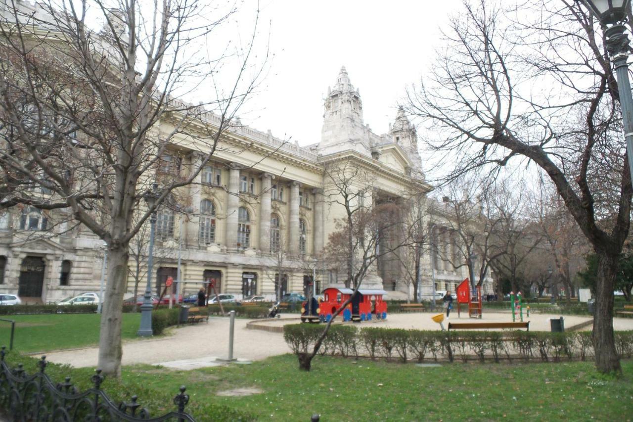 Green Pearl Apartment At St Stephen' S Basilica Βουδαπέστη Εξωτερικό φωτογραφία